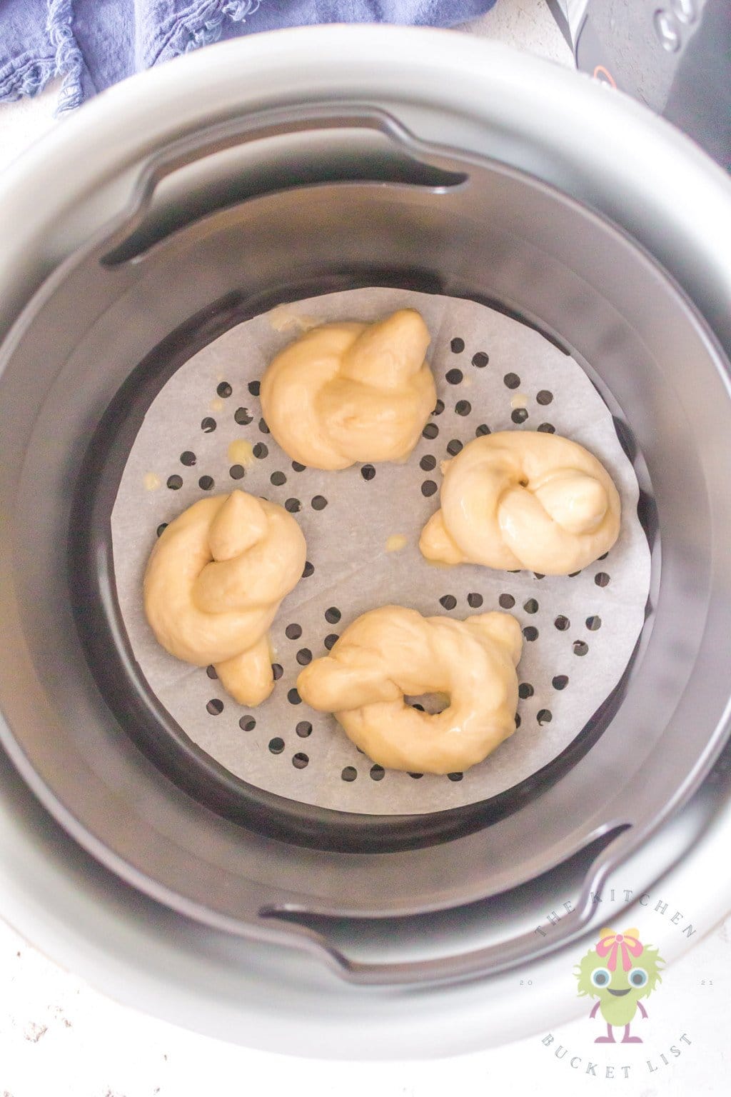 Garlic Knots in the Air Fryer The Kitchen Bucket List