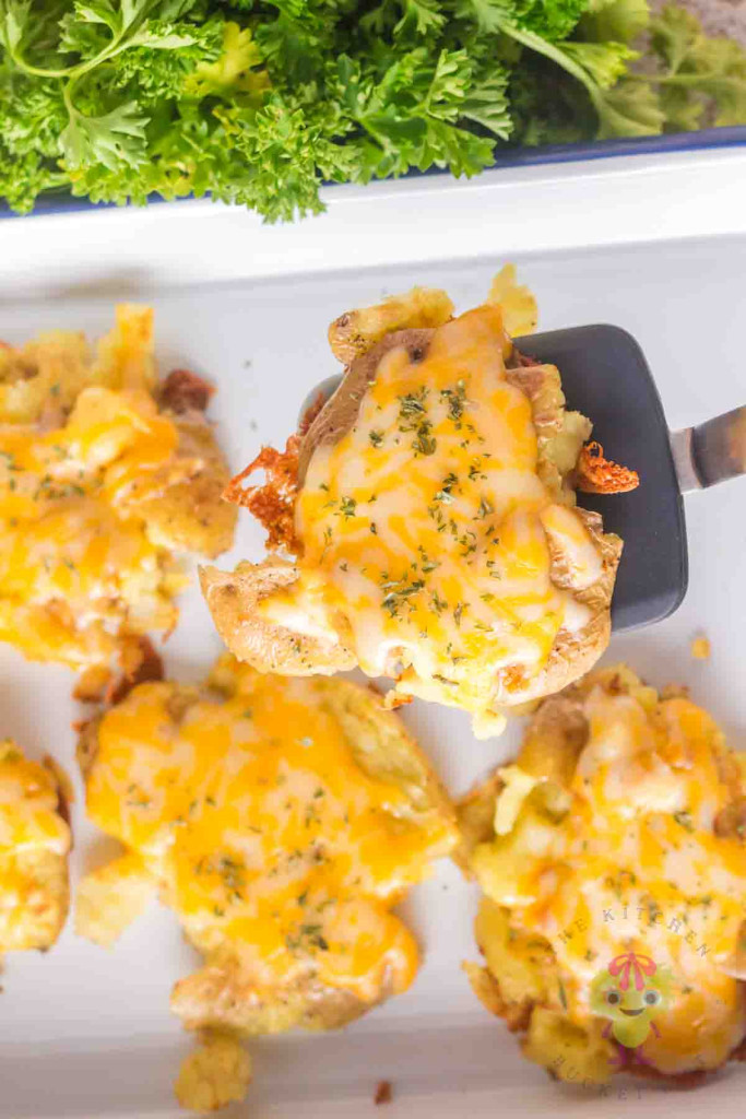 Smashed potatoes with cheese - The Kitchen Bucket List